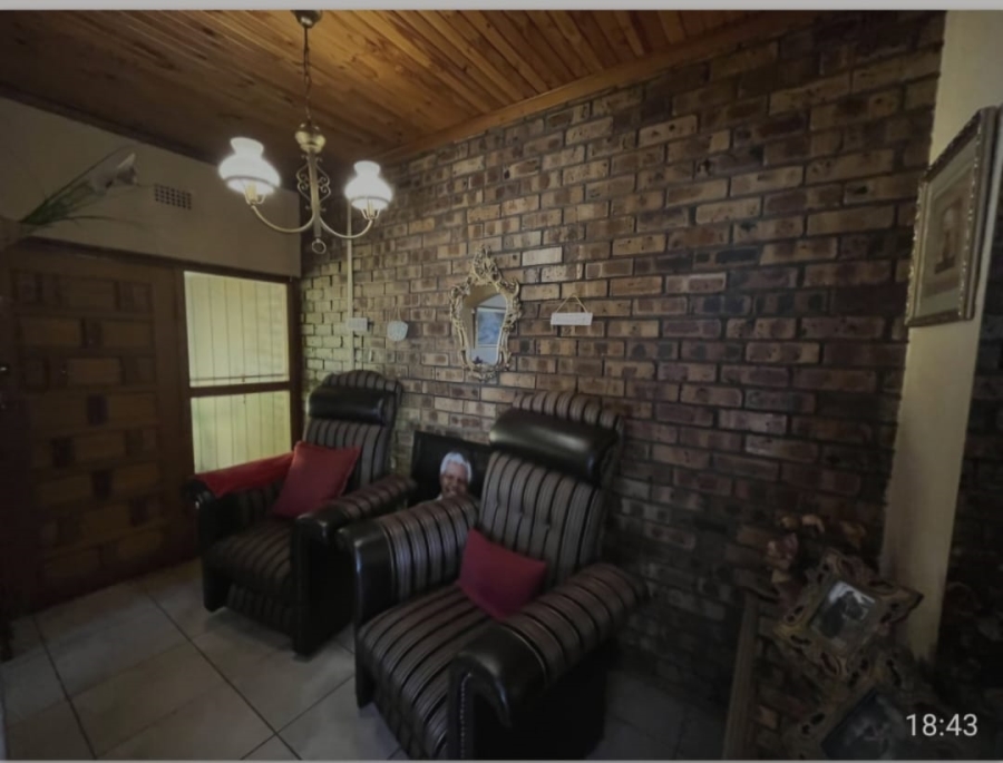3 Bedroom Property for Sale in Riebeeckstad Free State